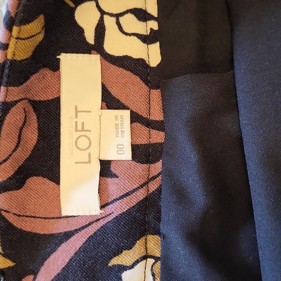 Loft Floral Pencil Skirt Size 0 - Picture 3 of 6
